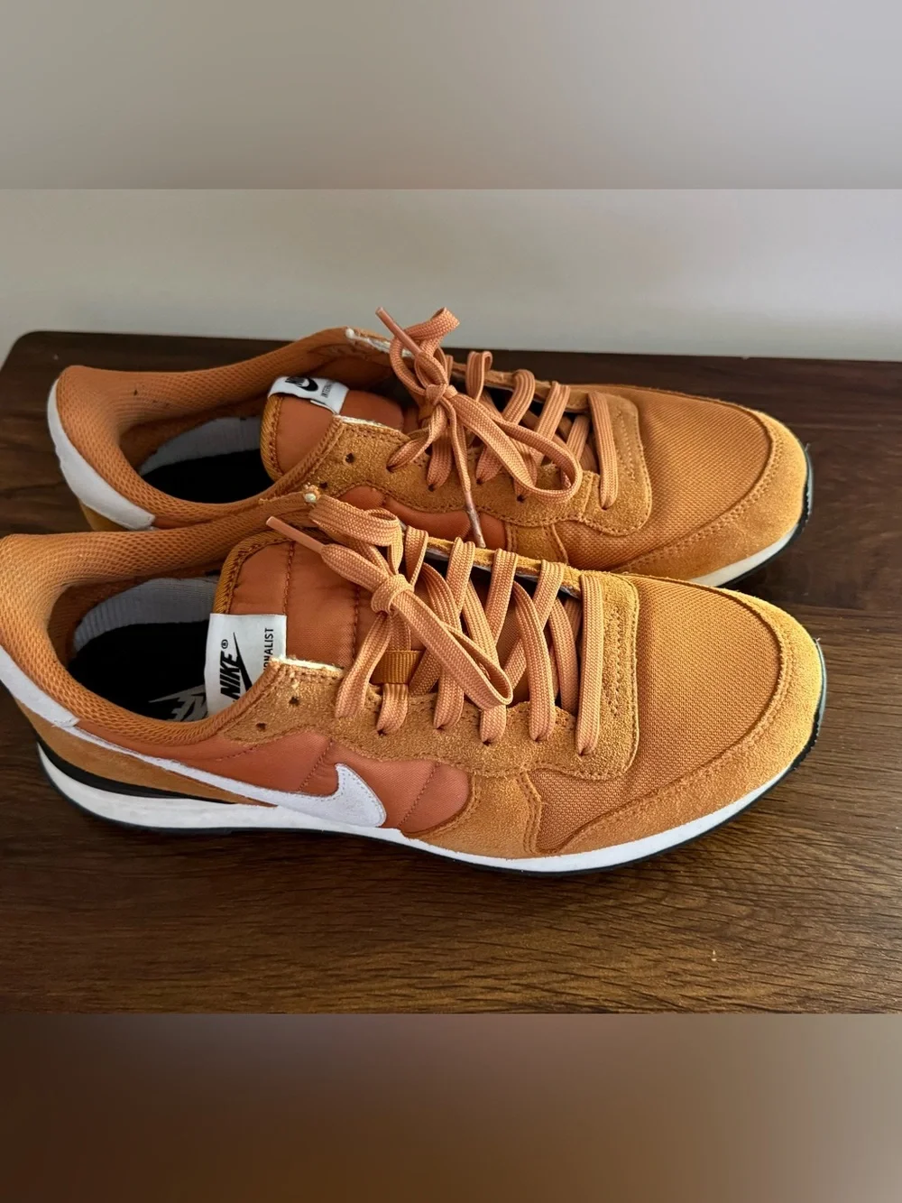 Nike Internationalist Shoes Women’s US Size 10 Orange/White/Black
